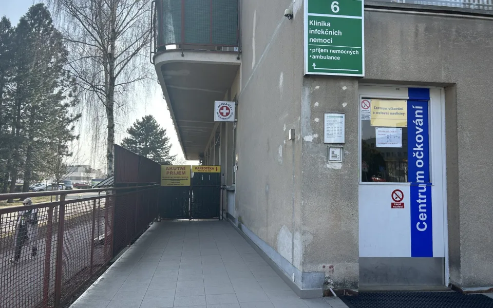 Klinika infekčních nemocí FN HK