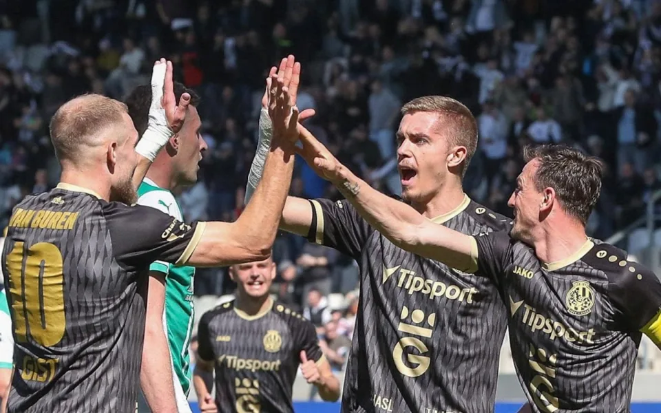Fotbalisté Hradce zásluhou Mihálika porazili Bohemians 2:0 a v lize jsou šestí