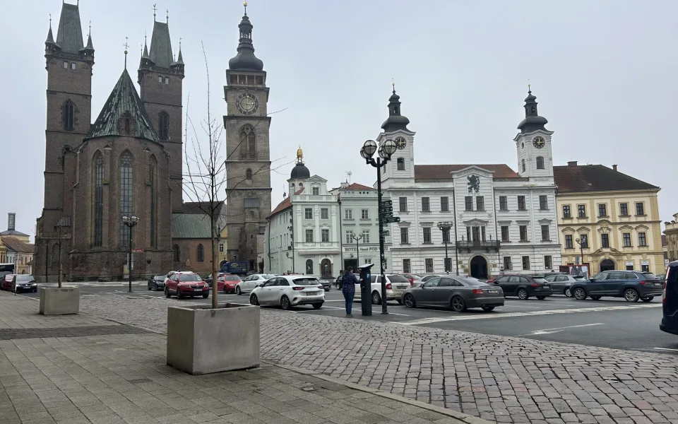 Velký srovnávací kvíz: Hradec versus Pardubice