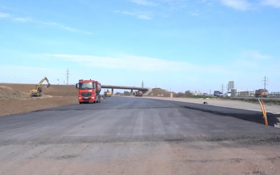 VIDEO: D35 se posouvá. Z Hradce k Hořicím pojedete po dálnici už letos
