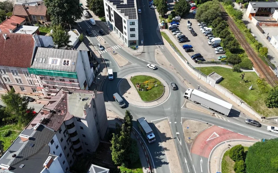 Náchodu je lepší se od pondělí vyhnout, nastane dopravní peklo