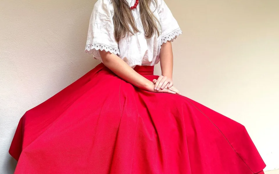 červená