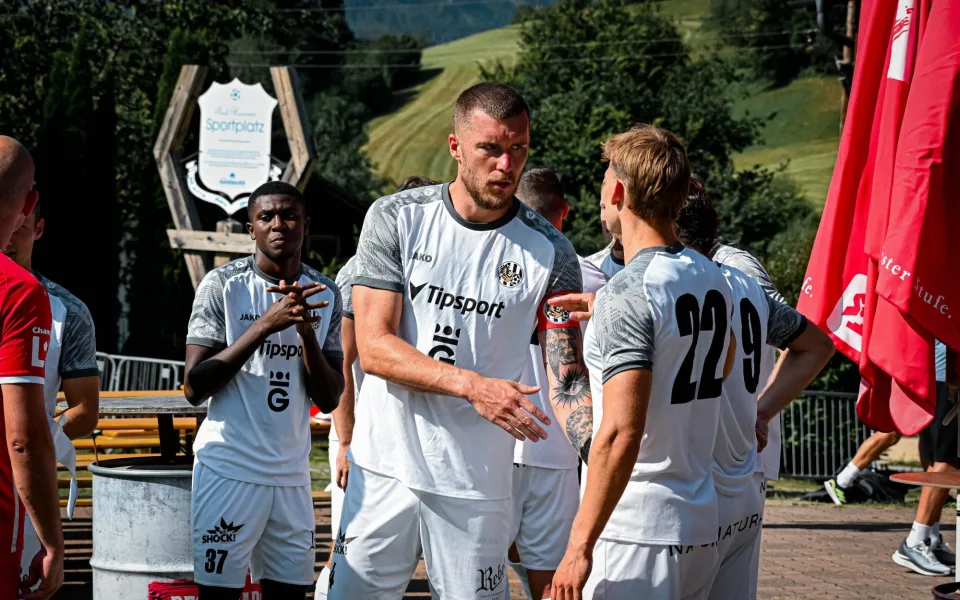 Trubač zařídil Hradci vedení, Votroci v přípravě remizovali s rakouským Wolfsbergerem.