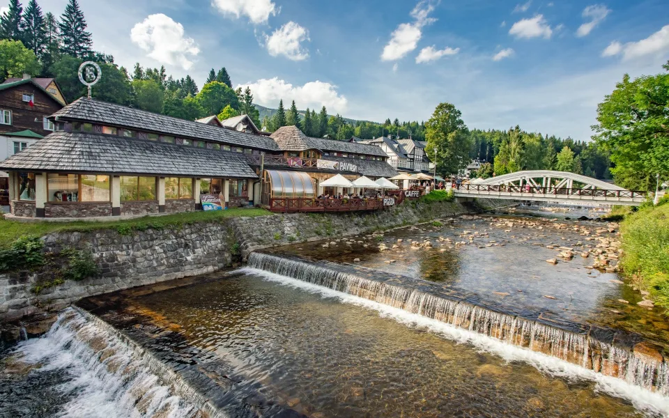 O Špindlerův Mlýn je zájem i v létě, hotely mají z osmdesáti procent obsazeno