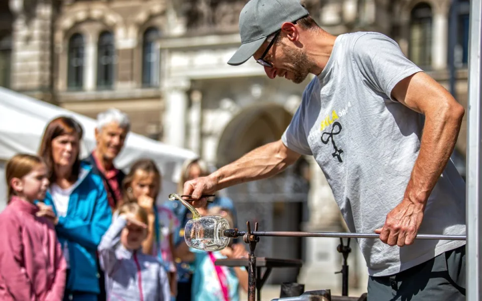 Největší festival skla, šperku a bižuterie v Česku: Vydejte se za ním do Liberce