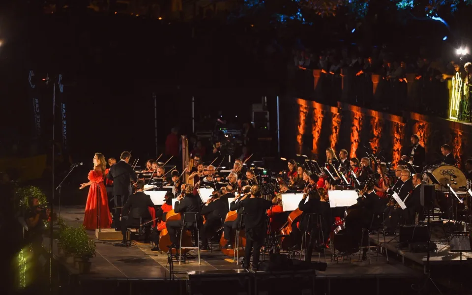 Štefan Margita zazpívá na hradeckém nábřeží. Koncert bude zdarma